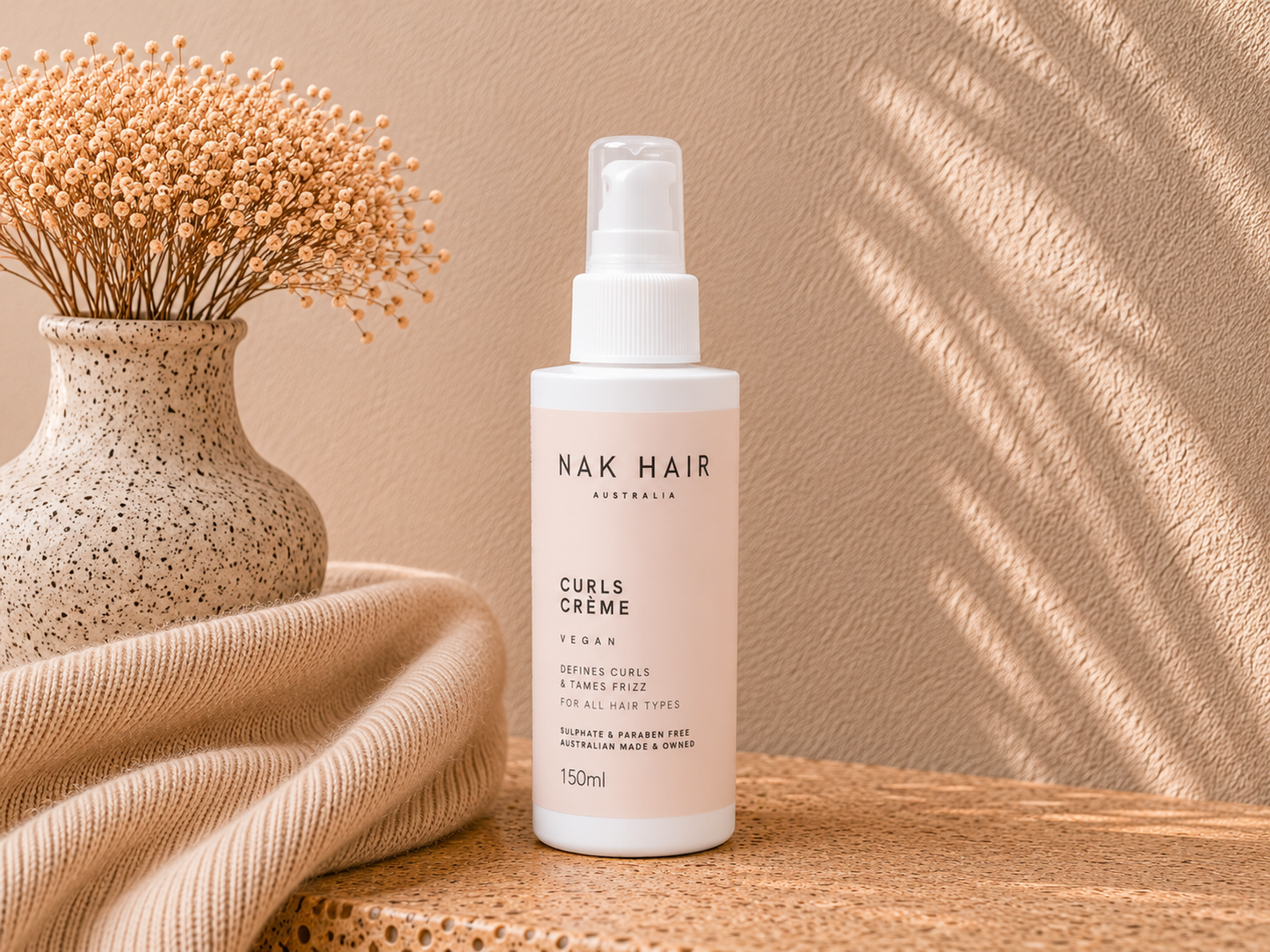 NAK curl creme